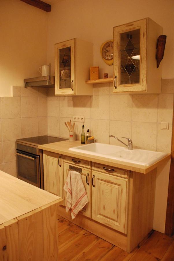 Appartement De Charme Au Coeur D Une Cite Medievale Вільфранш-де-Конфлан Екстер'єр фото